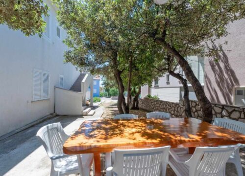 One bedroom apartment with terrace - Apartment 2